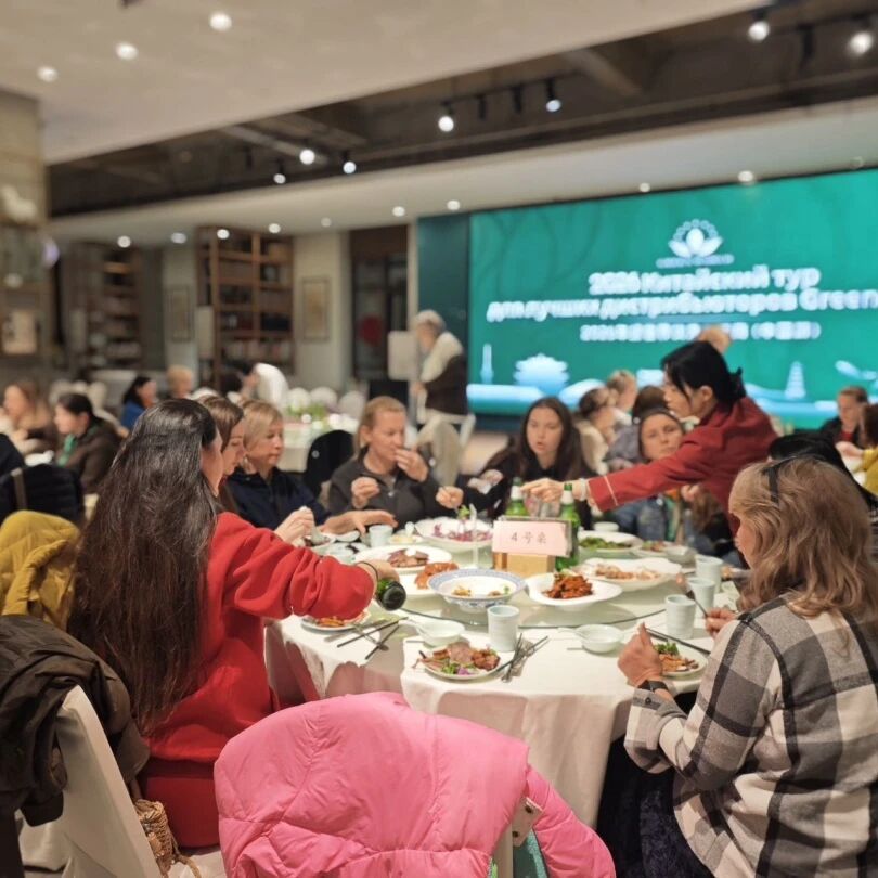 百人俄语外宾团抵豫 河南中旅高标准护航以中原文脉对话世界01.jpg 百人俄语外宾团抵豫 河南中旅高标准护航以中原文脉对话世界01.jpg